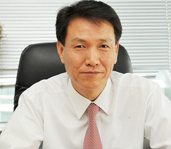Whang Yun-eun, president of Hyosung