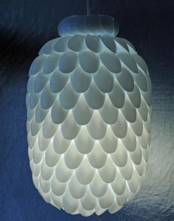 A lamp made of disposable spoons