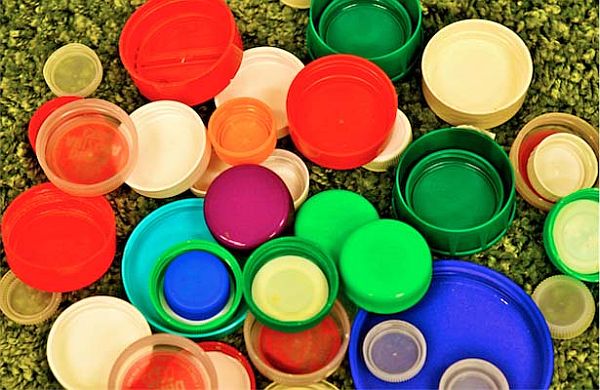 Creative ways to reuse plastic bottle caps - Eco Friend