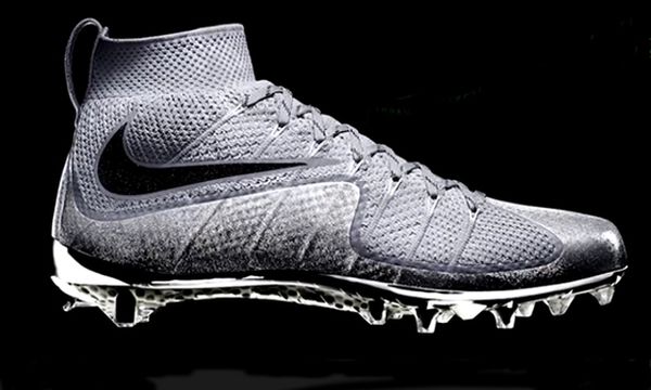 Nike unveils first football cleat 8