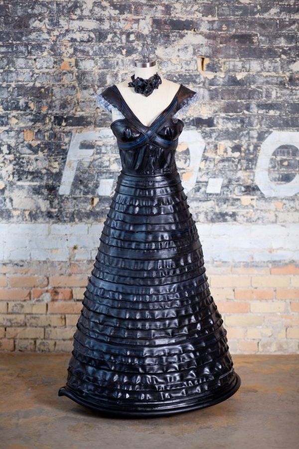 Bicycle tire dress