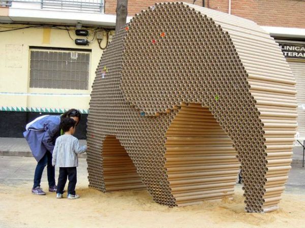 Cardboard Elephant by Nituniyo