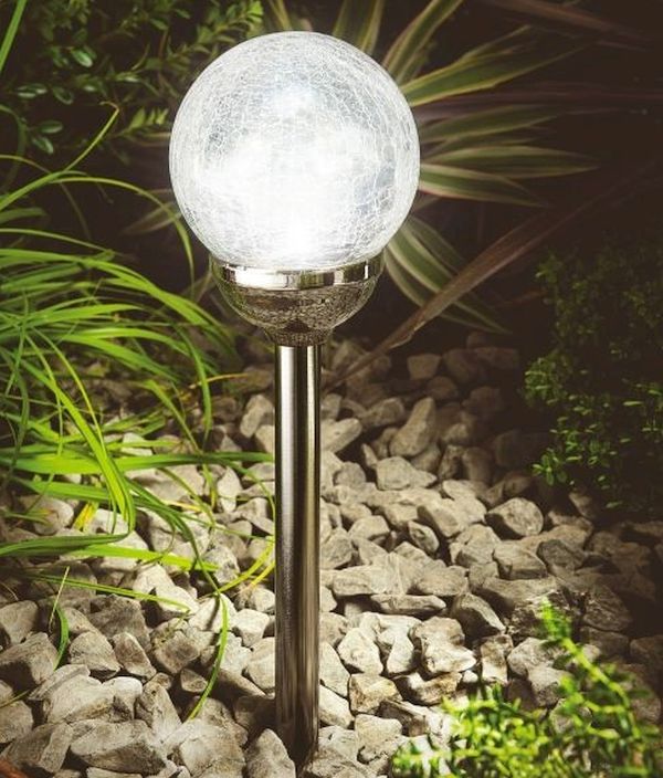 Cole and Bright Solar Ice Orb Border Light