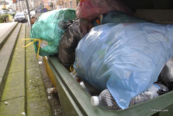 dustbin full of rubbish waiting to be downloaded