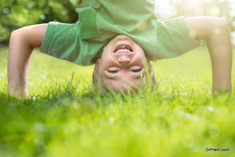 playing outdoors helps to protect the environment