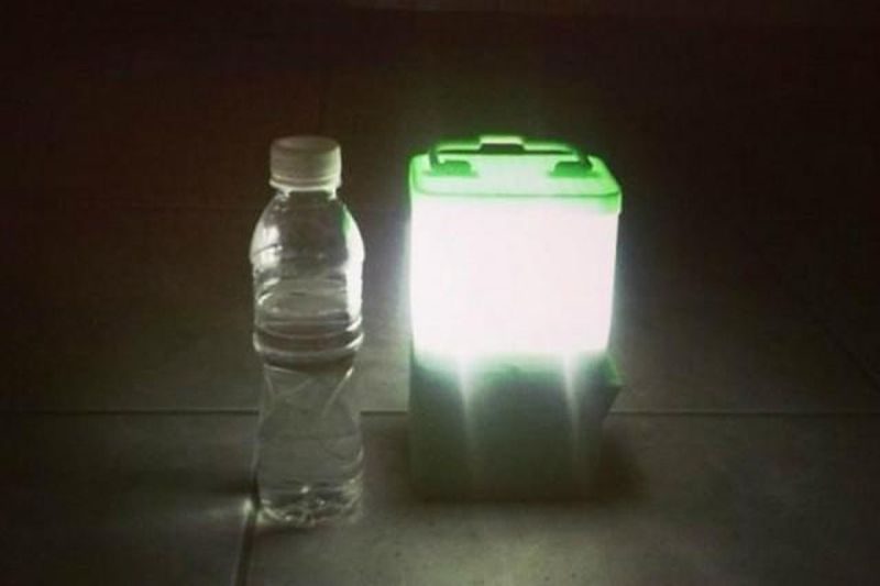 A lamp that works on salt and water