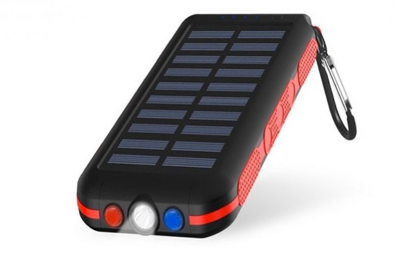CXLLY Portable Solar Power Bank with flashlight