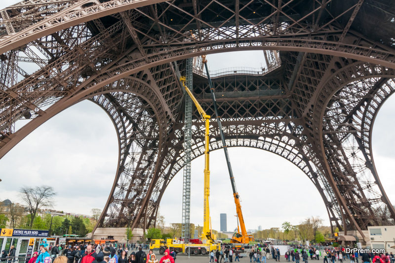 Eiffel Tower is going green