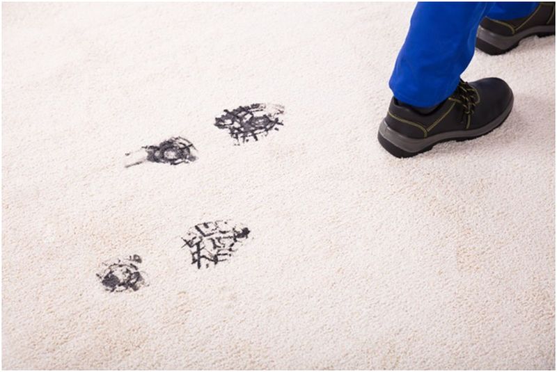Carpet-fibres-like-greasy-residue